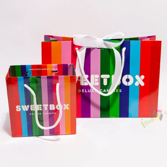 Bolsa de regalo de papel de moda reciclada impresa personalizada para el fabricante de bolsas de regalo de portador de dulces